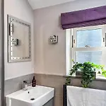 Jasmine Apartment